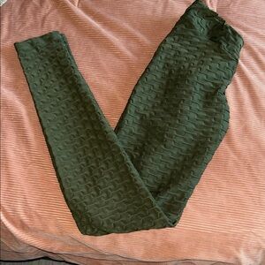 LiCi Fit Textured Green Leggings